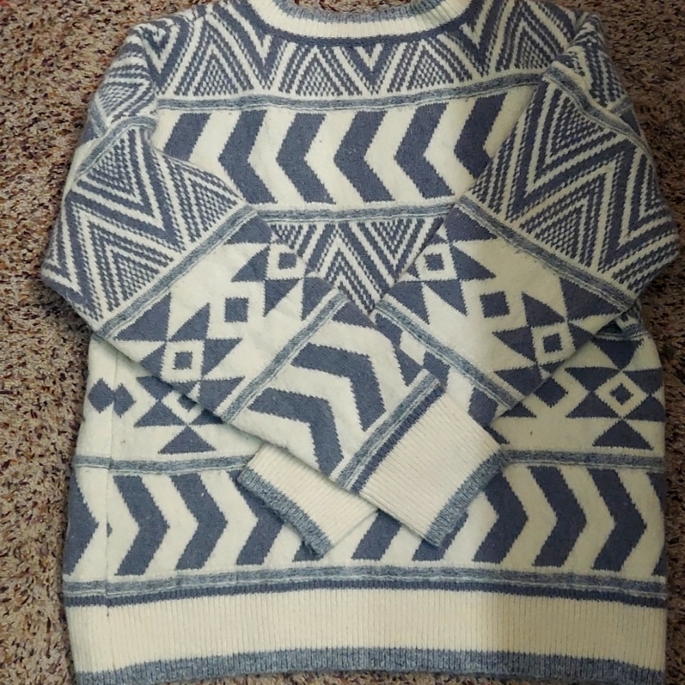 V ery J sweater